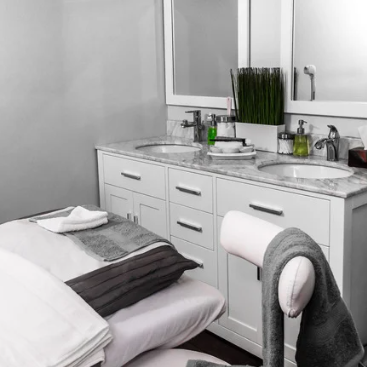 Revival Aesthetics Islamabad: What Makes Us Different?